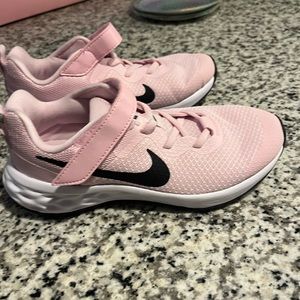 Nike shoes for girl